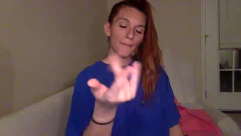 Alexia L. online show from 12.08.24