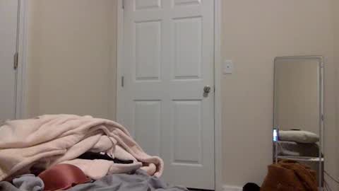 Alexia L. online show from 10.04.25