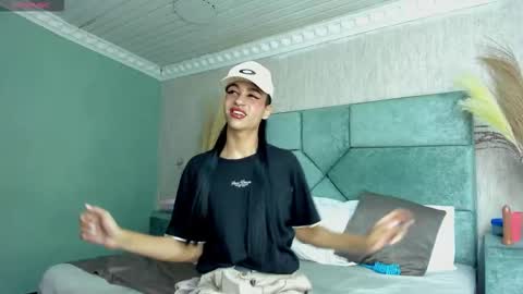 LexiiBoling online show from 10.11.25
