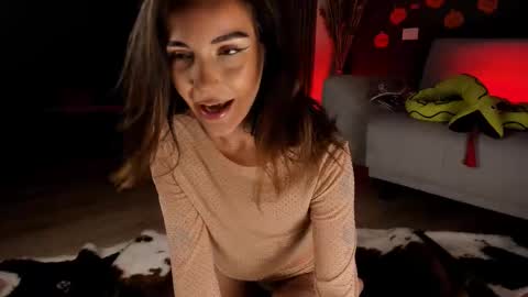 Snapshot of lexira1n chatting on 10.18.25 Lexi online show from 10.18.25