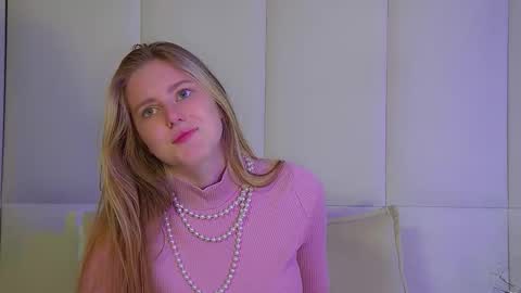 Lexi online show from 09.16.25