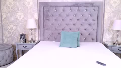 Lexi Riley online show from 09.18.25