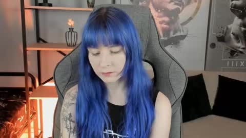 Snapshot of lexiwenford chatting on 11.28.25 Lexi Wenford NO NUDE GODDESS online show from 11.28.25