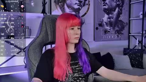 Snapshot of lexiwenford chatting on 06.26.26 Lexi Wenford NO NUDE GODDESS online show from 06.26.26
