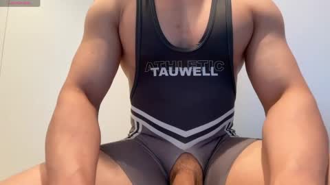 AsianKing online show from 04.08.26