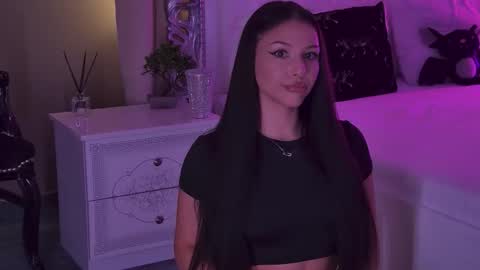 LexyBanks online show from 12.17.25