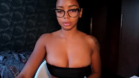 LEXY - Independent account online show from 10.14.25