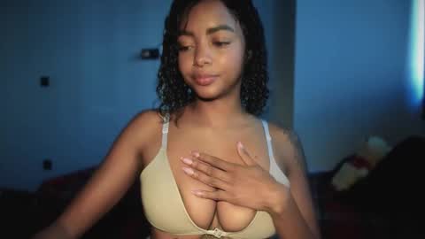 LEXY - Independent account online show from 03.24.26