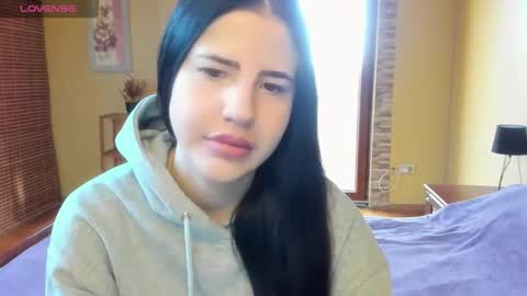 lexyswett online show from 10.30.25