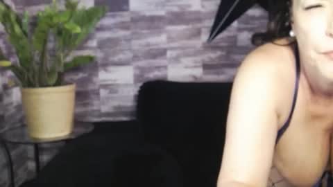 lexywetrain online show from 11.23.25