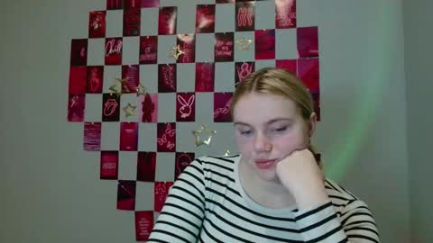 Leyla online show from 11.20.25