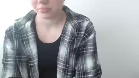 Leyla online show from 02.27.26