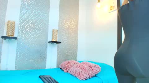leyli_ass online show from 03.01.25