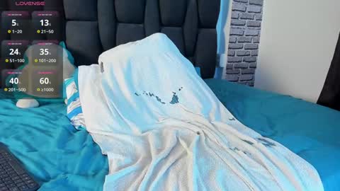 Snapshot of leyton_flexx chatting on 12.07.24 L E Y T O N online show from 12.07.24