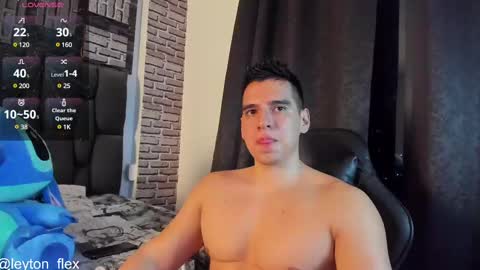 L E Y T O N online show from 02.20.25