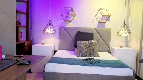 lhiam online show from 04.16.26