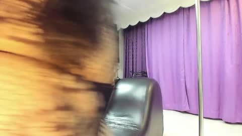 lia__owen online show from 05.17.26