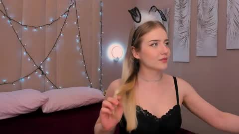Lia online show from 04.19.26