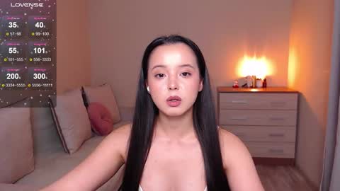 L I A online show from 09.30.25