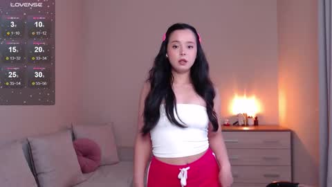 L I A online show from 10.07.25