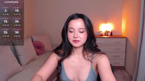 L I A online show from 10.09.25