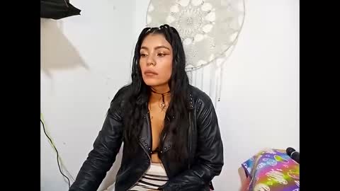 Snapshot of lia_hottie chatting on 11.09.25 Lia online show from 11.09.25