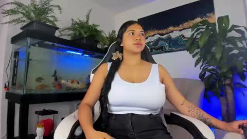 lia_lovelly online show from 06.15.26