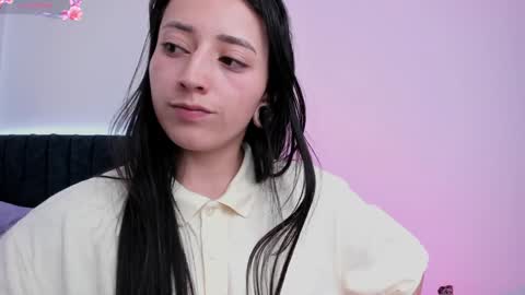 Little Queen Lia  online show from 02.07.25