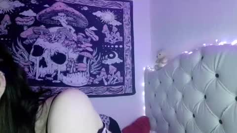 Snapshot of lia_whitexx chatting on 07.04.26 lia_whitexx online show from 07.04.26