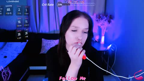Snapshot of lia_xxgirl chatting on 02.09.25 Lia online show from 02.09.25