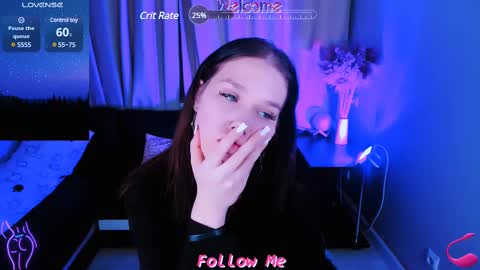 Snapshot of lia_xxgirl chatting on 02.09.25 Lia online show from 02.09.25