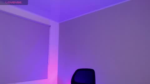   lia  online show from 11.19.25