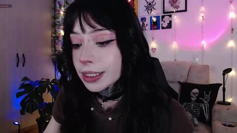 Liaa  online show from 03.25.26