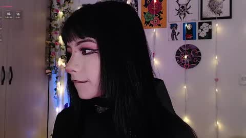 Snapshot of liaa_rodriguezz chatting on 04.30.26 Liaa online show from 04.30.26