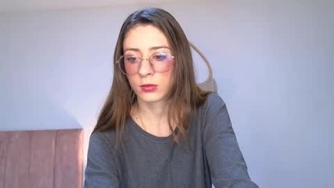 Lia  online show from 12.29.24