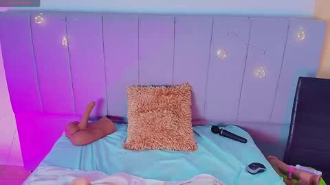 Liaa online show from 04.16.26