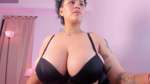 liaa moretzz online show from 02.11.26