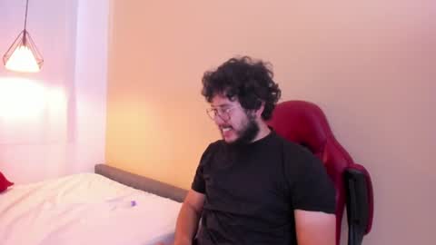 Snapshot of liabell_ chatting on 07.28.26 Lia Bell online show from 07.28.26