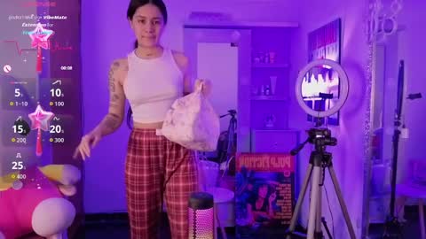 Lia Butera online show from 04.07.26