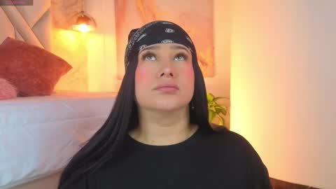 Lia Cox online show from 03.06.26