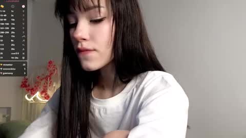 Lia  online show from 01.18.26