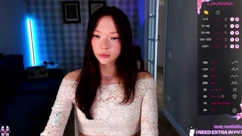 lialilia online show from 04.11.26