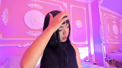 Lia lovet online show from 04.15.26