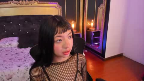 Lia lovet online show from 05.15.26