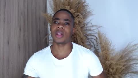 liam_bolt online show from 10.21.25