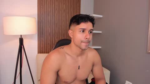 Liam Collins online show from 01.05.25