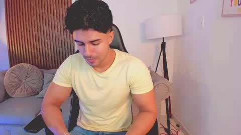 Liam Collins online show from 10.26.25