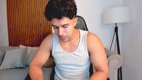 Liam Collins online show from 11.05.25