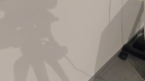 LIAM KLEIN online show from 12.11.24