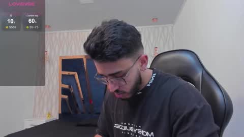 LIAM KLEIN online show from 12.22.25